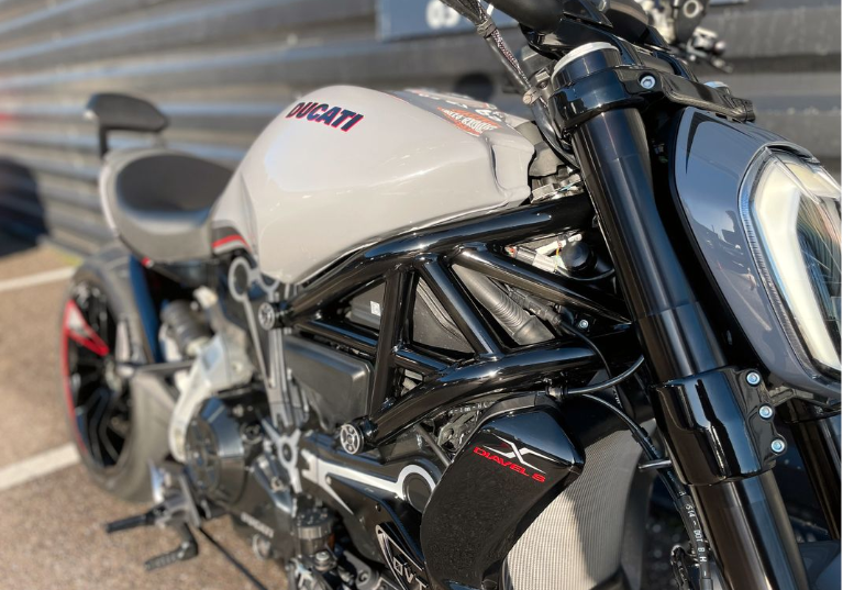 x-diavel-depot-vente-4